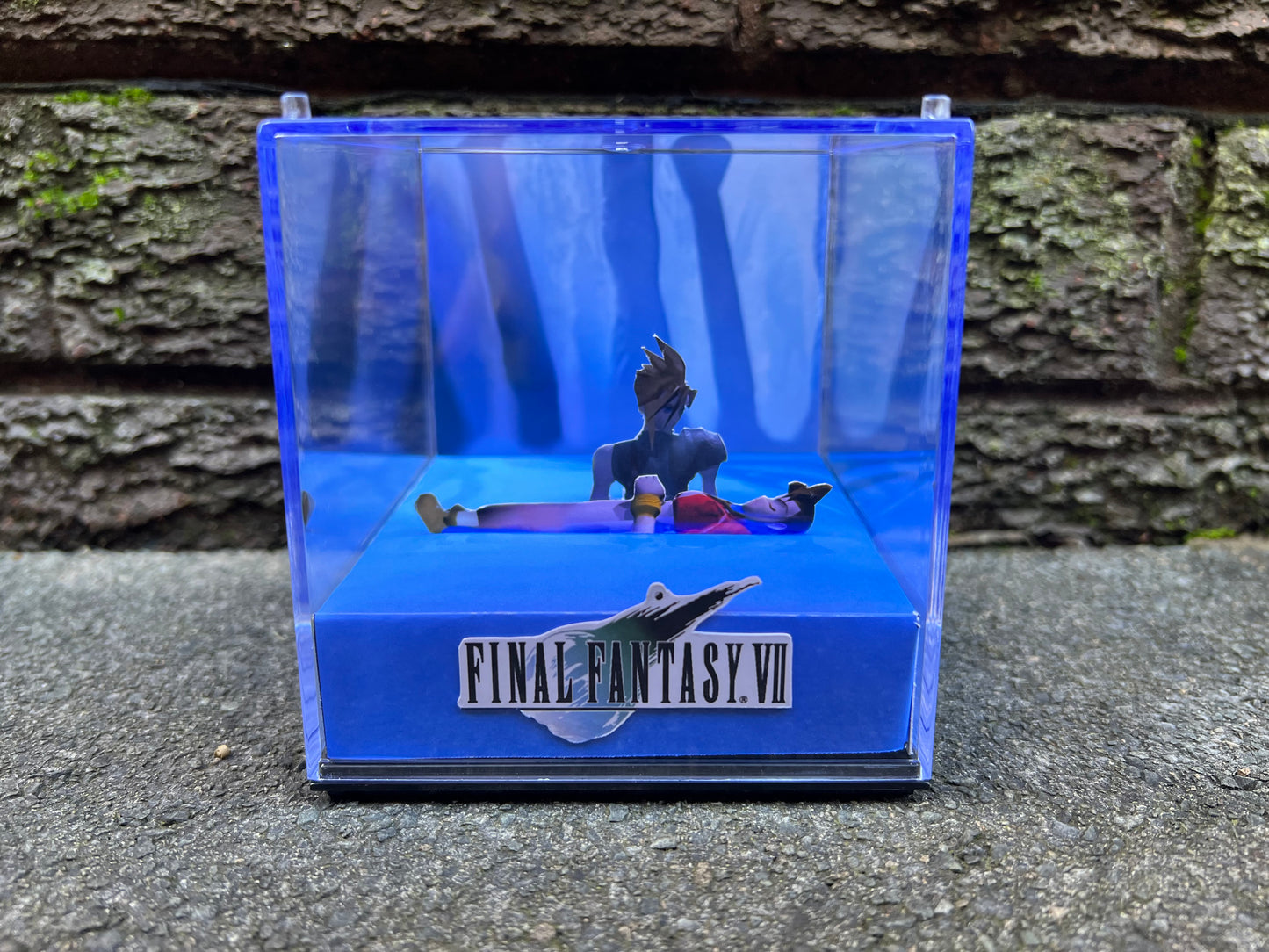 FF7 Cloud & Aerith - 3D Game Cube Diorama