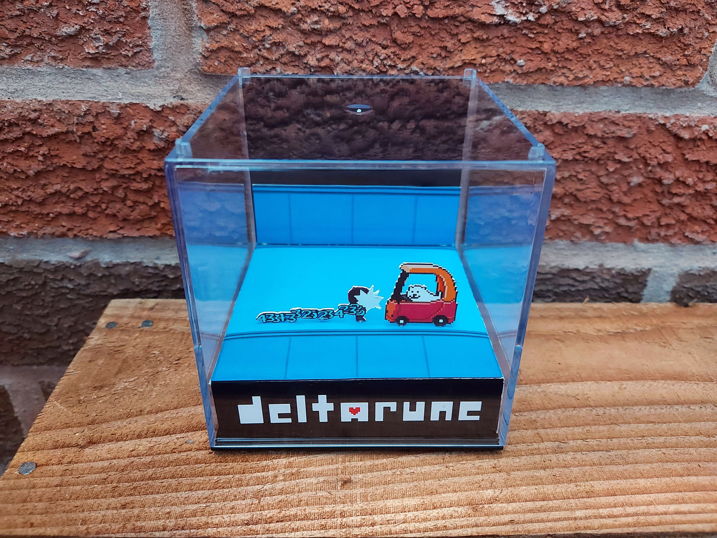 DELTARUNE - Dog Car - Game Cube Diorama